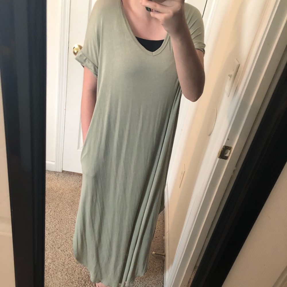 Green maxi dress!